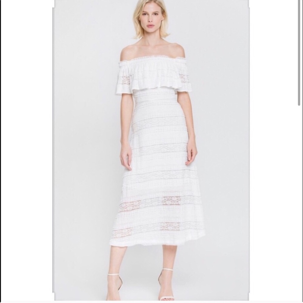 Endless Rose Vici, Lace Off Shoulder.